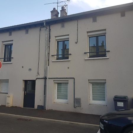 Ferienwohnung L'Ecrin De Saint Genest Lerpt - Belle Vue Et Calme Exterior foto